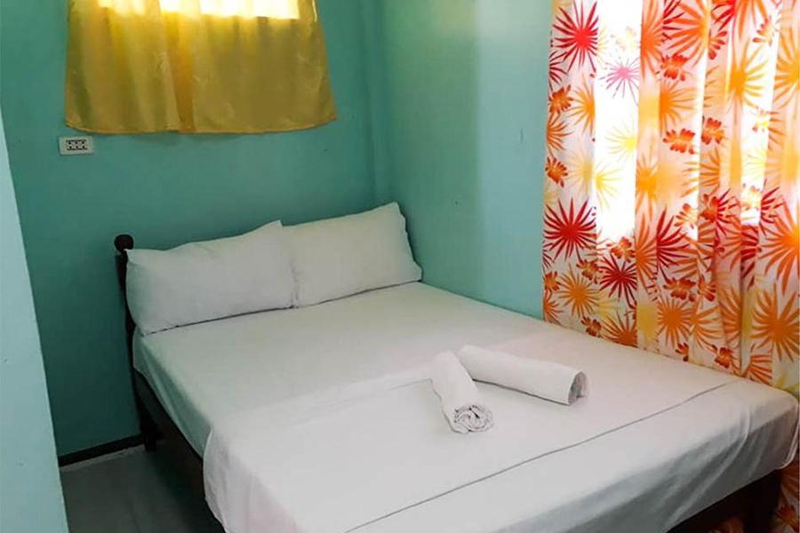 Dohibern Beach Resort Bantayan ö Rum bild